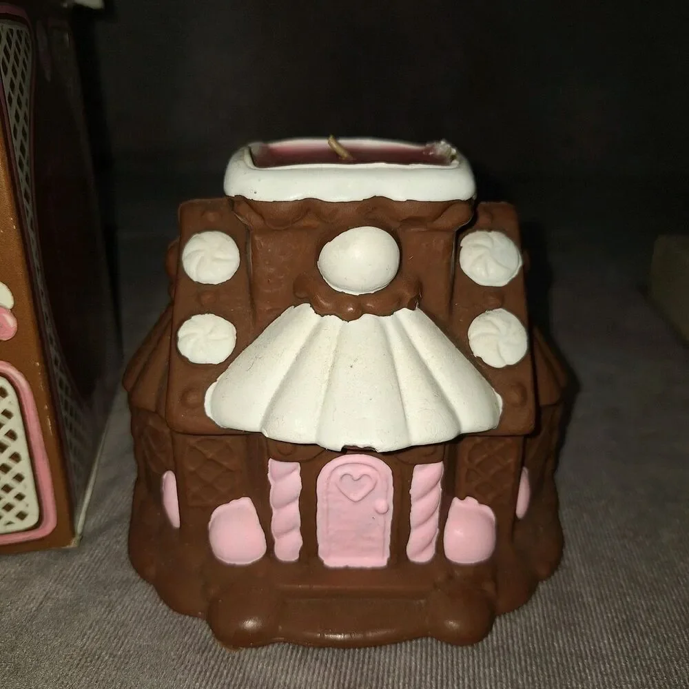 Avon Candy Cane & Holly 2 Bayberry Fragrance Taper Candles & Gingerbread House